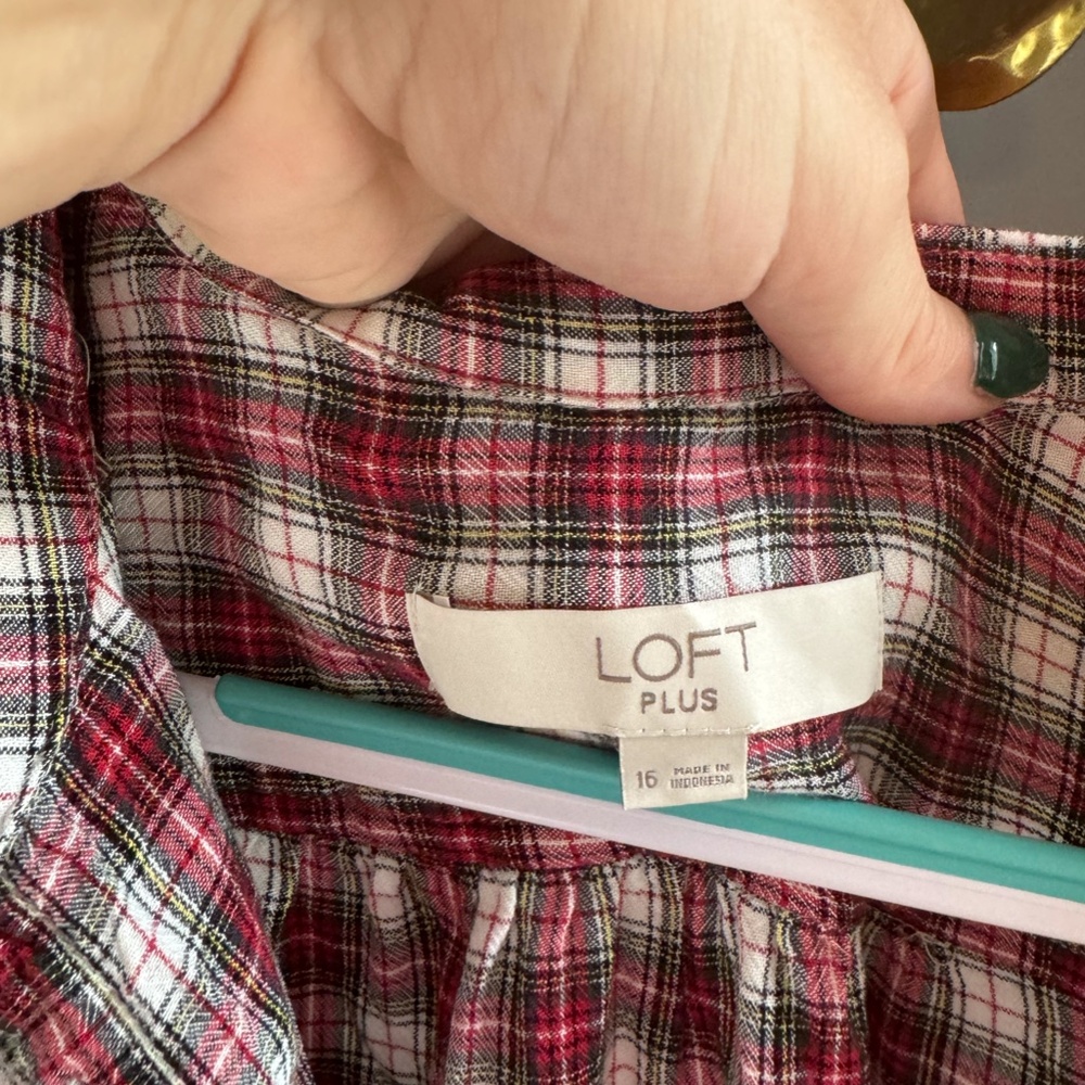 Loft Plaid Blouse - Picture 4 of 4